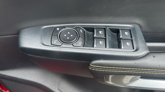 Ford Ranger Petrol Pick Up D/Cab Wildtrak 2.3 EB PHEV 281 Auto [NI] - Image 31